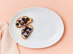 Arc Oval Platter 36x27cm White Gift Boxed -Table Accents Shop ss22 website maxwell williams arc white platter oval 32cm