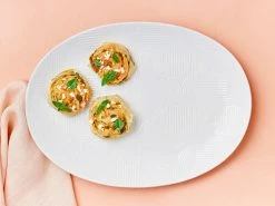 Arc Oval Platter 41x30cm White Gift Boxed -Table Accents Shop ss22 website maxwell williams arc white platter oval 41cm 2